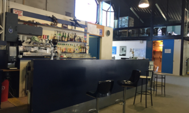 Maintien des horaires d’ouverture actuel du boulodrome et pour la sauvegarde du bar avec la gérante Emma Fenouillet