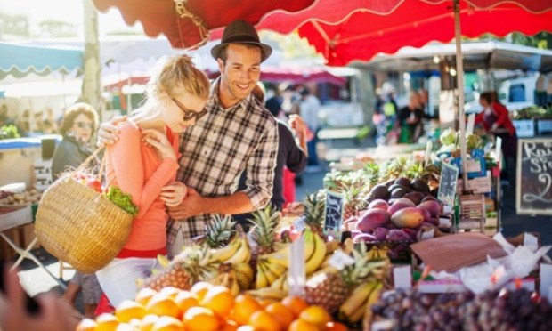 Pour un marché le vendredi Place de la Fraternité (Rond d'Or) à Sucy-en-Brie (94370)
