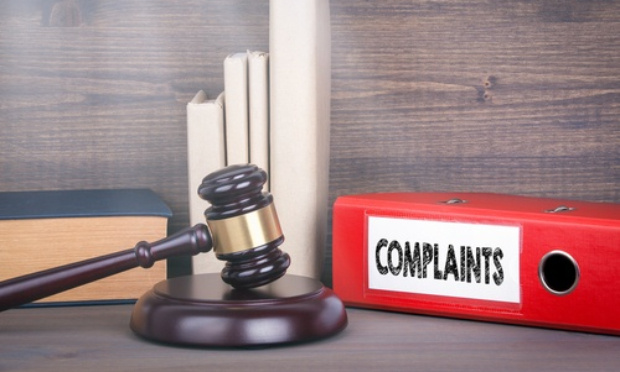 Plainte contre la Siagi-Sofaris - Société Interprofessionnelle Artisanale de Garantie d'Investissements - Société de Caution Mutuelle