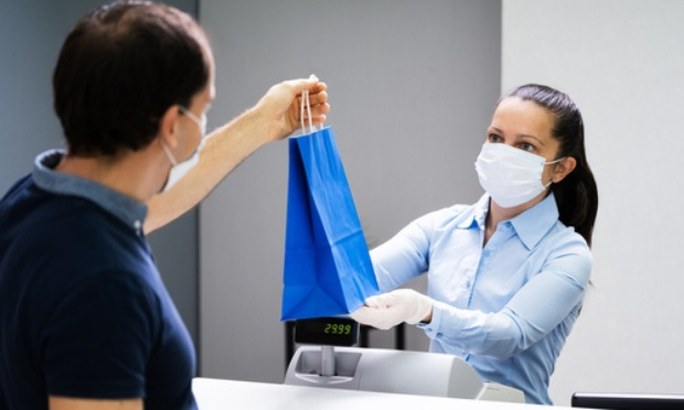 Contre l'obligation du port du masque