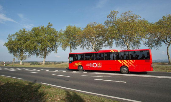 POUR un accès aux transports scolaires pour tous !