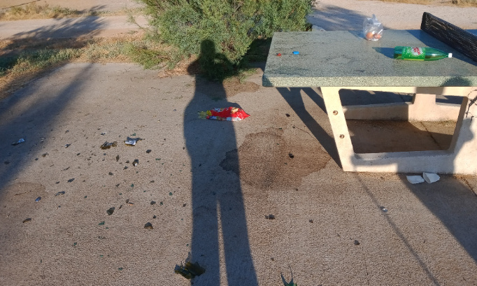 Stop aux incivilités dans la crique de l'angle