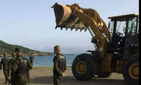 L'exécution  des arrêtés de démolition des constructions illicites sur le littoral