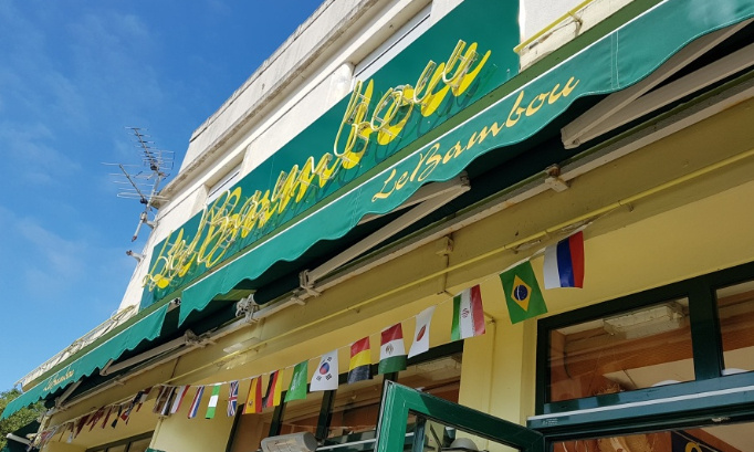 Pour la réouverture anticipée du bar Le Bambou