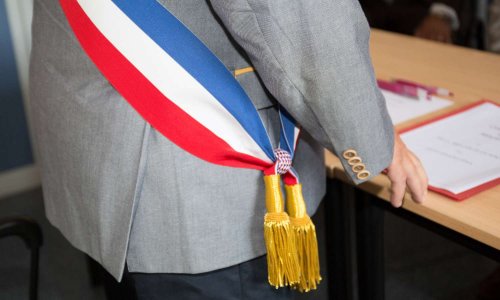 Savez-vous que seuls 61 députés sur 577 seraient en règle sur leur déclaration d’intérêts ?