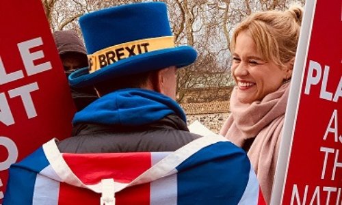 Solidairement, apportez-vous votre soutien aux Anglais qui quittent l'Europe ?