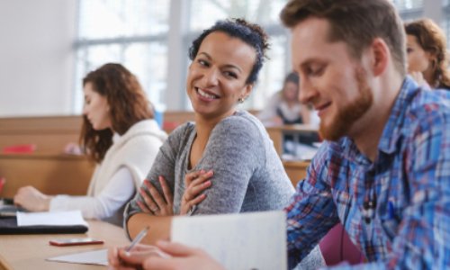 Pour ou contre l'intégration de cours de gestion administrative à l'école?