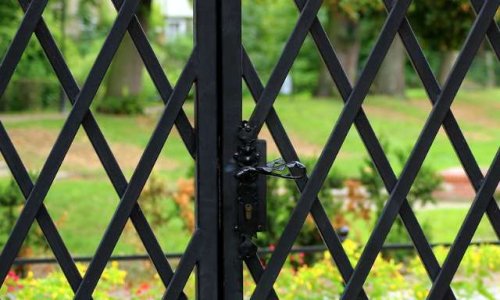 Êtes vous d'accord pour imposer un(e) président(e) en 2022, porte parole pour un programme gouvernemental de crise (climat et économique), et issu de tout bord politique ?