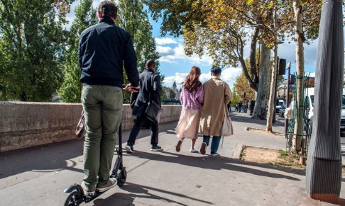 Êtes-vous pour l'interdiction des trottinettes et skateboards sur la voie publique ?
