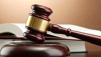 Voulez-vous d'une loi démettant de ses fonctions tout politicien ayant une (ou plusieurs) condamnation judiciaire ?