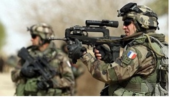 Doit-on remettre le service militaire obligatoire ?