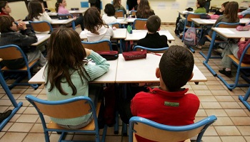 Doit-on commencer la prévention sur les dangers des drogues dès les classes du primaire ?
