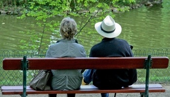 Est-il possible, de nos jours, de vivre avec moins de 830 € de retraite par mois ?