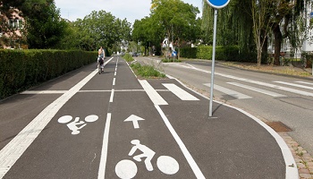 En avez-vous marre de voir d'autres vélos rouler à contre sens quand vous êtes sur la piste cyclable ?
