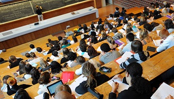 Pensez-vous que les étudiants ont trop d'heures de cours ?