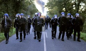 La priorité est d'augmenter le budget ou le salaire des Force de l'Ordre ?