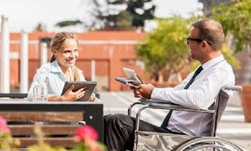Pour ou contre un candidat aux élections pour représenter le handicap ?