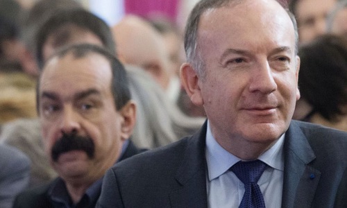 Que pensez-vous de la phrase de P. Gattaz accusant M. Martinez de créer le chômage ?