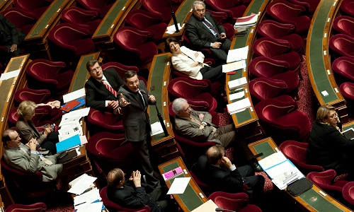 Êtes-vous pour le non renouvellement de plus d'une fois des mandats des députés et sénateurs ?