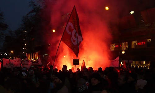 Que faire face aux dégradations résultant des manifestations organisées par la CGT ?
