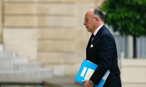 Pensez-vous que le Ministre de l'Intérieur Bernard Cazeneuve devrait démissionner ?