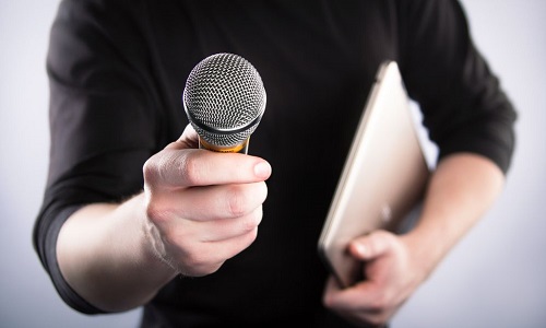 Pensez-vous que les journalistes sont politiquement impartiaux? Avez-vous confiance en eux?