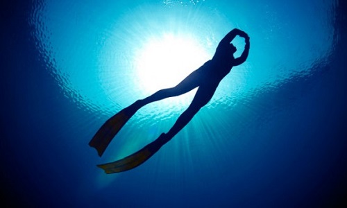 Pour ou contre vivre sous l'eau en apnée ?