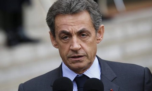 Êtes-vous pour ou contre la candidature de Nicolas Sarkozy aux élections présidentielles en 2017 ?