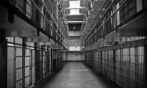 Que pensez-vous du nouveau plan de lutte contre la surpopulation carcérale proposé par le ministre de la Justice ?