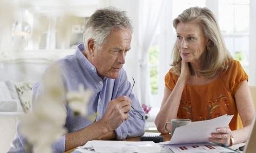 Êtes-vous très satisfait du gouvernement qui continue à geler les retraites ?