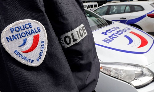 Pensez-vous que le gouvernement soutient les fonctionnaires de police, qui nous protègent ?