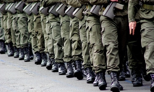 Êtes-vous pour le service militaire après le bac ?