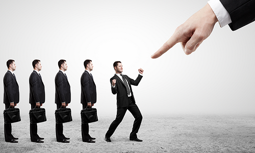 Pensez-vous que les réseaux sociaux et internet sont scrutés par un recruteur ou votre patron pendant une embauche ou un recrutement ?