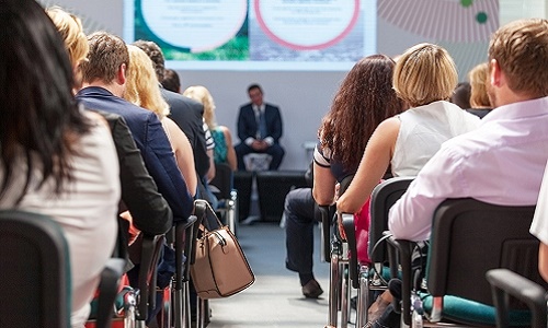 Êtes-vous pour que les citoyens puissent se réunir afin d'organiser des référendums ayant force de loi ou d'acte de gouvernement ?