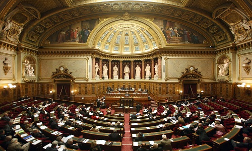 Le sénat ne sert à rien et nous coûte très cher à nous contribuables. Faut-il le supprimer?