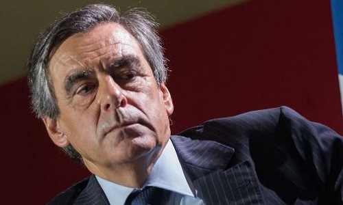 Trouvez-vous normal les propos dénigrants de François Fillon sur les plombiers ?