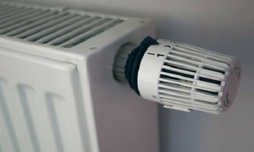 Budget chauffage électrique prévisible : 500 euros pour période décembre 2016 et janvier 2017 soit 22% d'un SMIC. Pensez-vous que les personnes de condition modeste puissent se chauffer ?