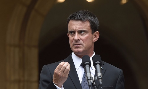 Arthur, 18 ans, a-t-il bien fait de mettre une gifle à Manuel Valls ?