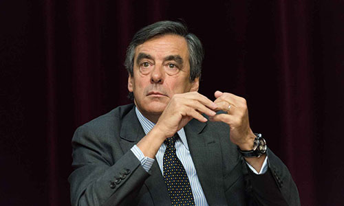 Pensez-vous que les tracts distribués ce week-end stop à la chasse à l'homme et la vidéo fera oublier l'affaire Fillon ?