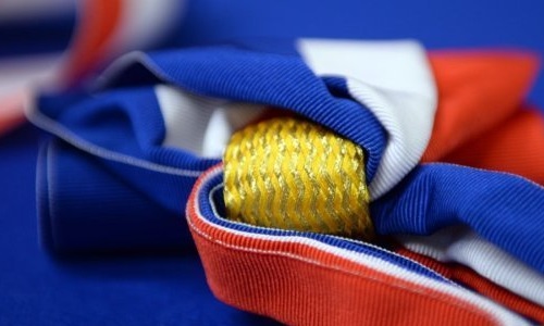 Nos élus doivent-ils garder leurs privilèges ?