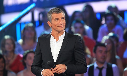 Nagui répond-il aux messages qu'on lui envoie ?