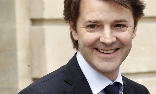 Pensez-vous que le remplaçant  des LR pour les Élections Présidentielles, sera F. Baroin ?