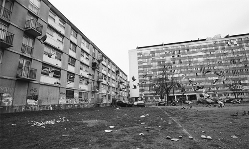 Pourquoi les hommes politiques n'ont-ils jamais réglé les problèmes dans les banlieues ?