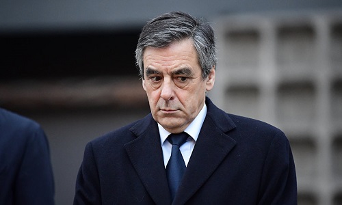 François Fillon doit-il se retirer de la campagne présidentielle ?