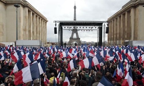 Pourquoi allez-vous voir F. Fillon au Trocadéro ?
