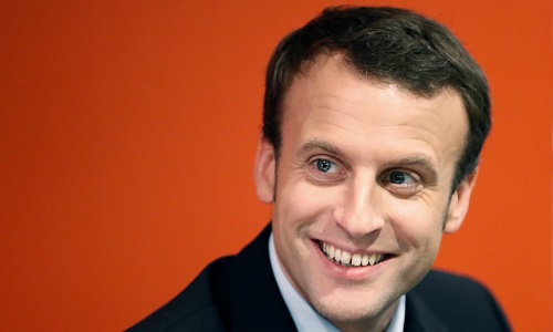 M. Macron, ancien ministre, peut-il redresser la France malgré son premier échec ?