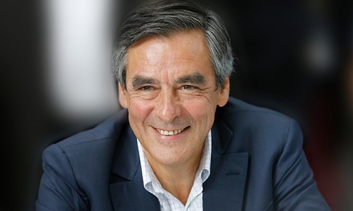 Si F. Fillon ne souhaite pas recevoir son salaire de président s'il est élu, participera-t-il aux efforts qu'il demande de faire auprès des Français ?