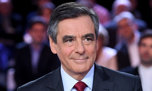Que pensez-vous de l'acharnement de M. Fillon : montre-t-il son vrai visage sans proposer de rembourser ?