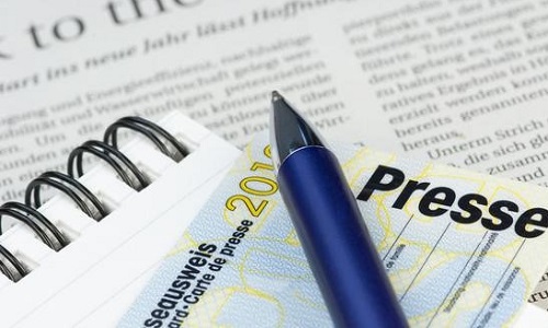 D'après vous, les journalistes essayeraient-ils de nous vendre leur candidat favoris ? Si oui, lesquels ?