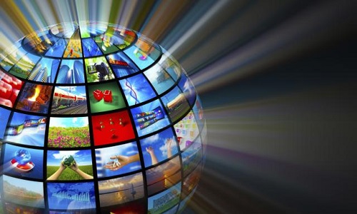 Tout est fait par les médias pour favoriser la campagne 2017 d'Emmanuel Macron ?